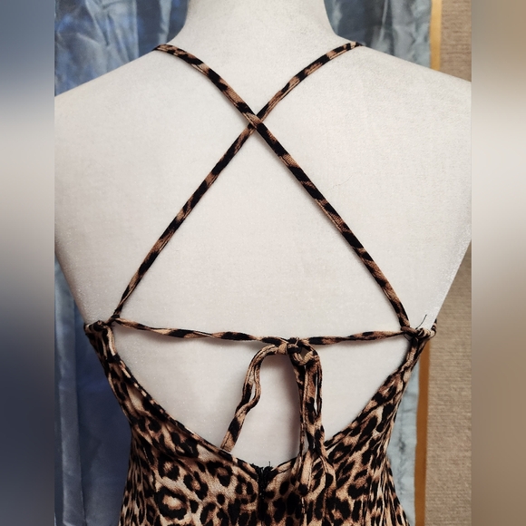 Forever 21 Animal Print Mini Dress - Picture 6 of 8